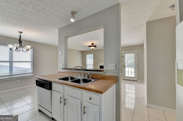 2262 Halcyon Way WAY, Lawrenceville, GA 30044