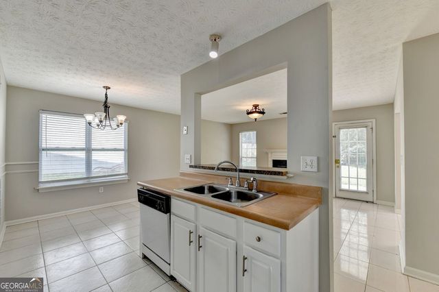 2262 Halcyon Way WAY, Lawrenceville, GA 30044