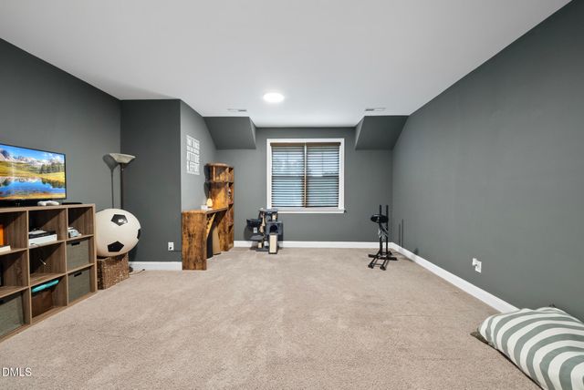 7425 Laurel Crest Drive, Wake Forest, NC 27587