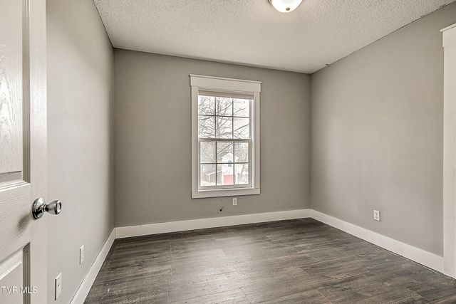 318 Webb Road, Piney Flats, TN 37686