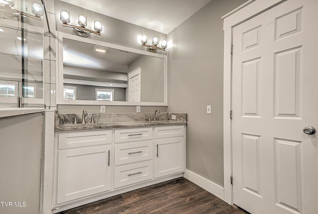 318 Webb Road, Piney Flats, TN 37686