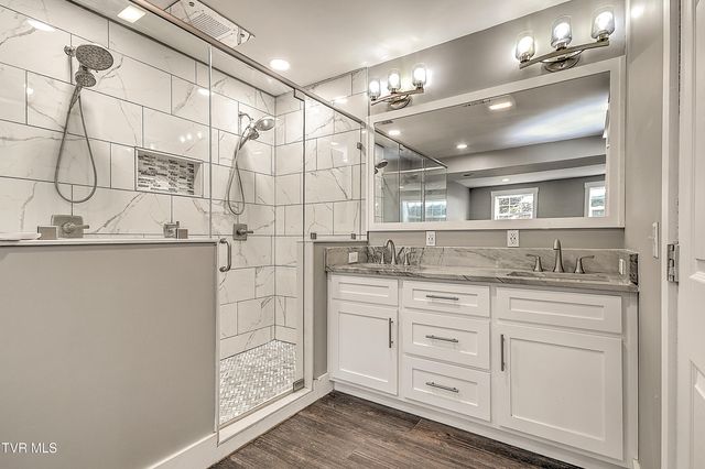 318 Webb Road, Piney Flats, TN 37686