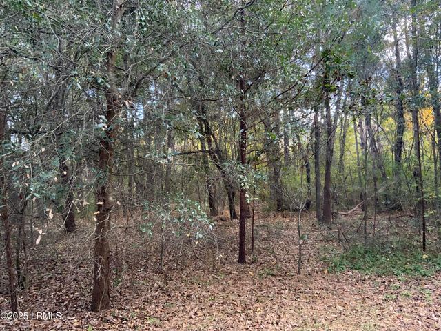 37 Pearl Harbor Drive, St. Helena Island, SC 29920