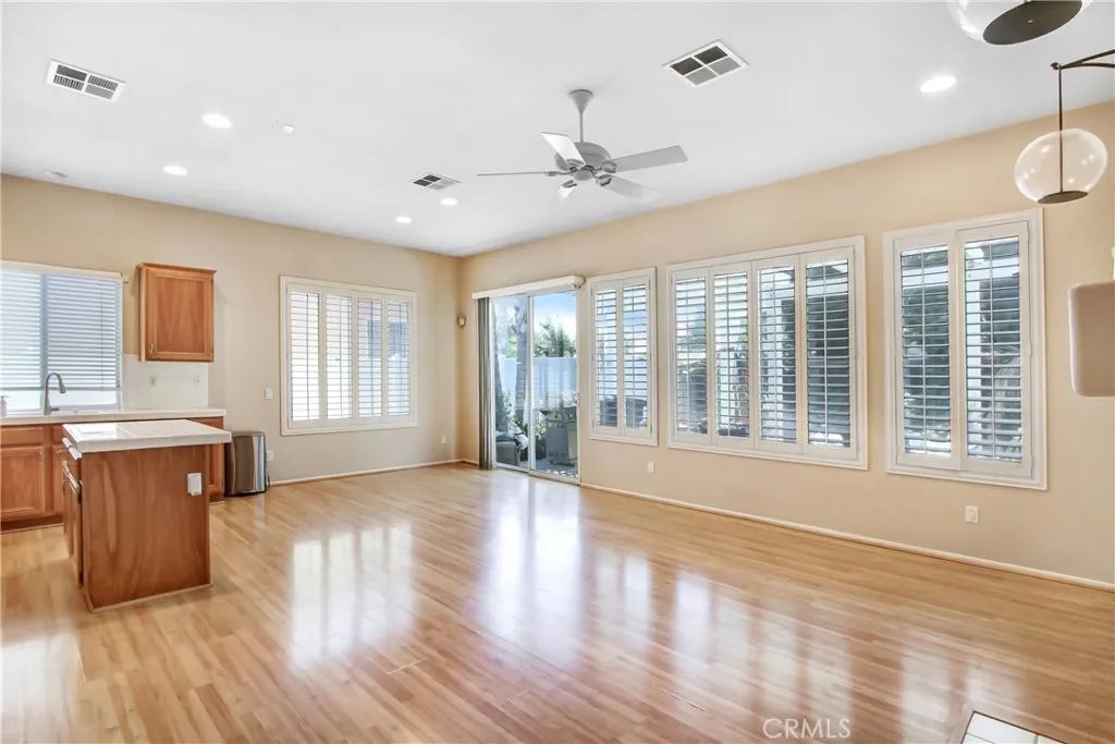 43183 Bassano, Temecula, CA 92592