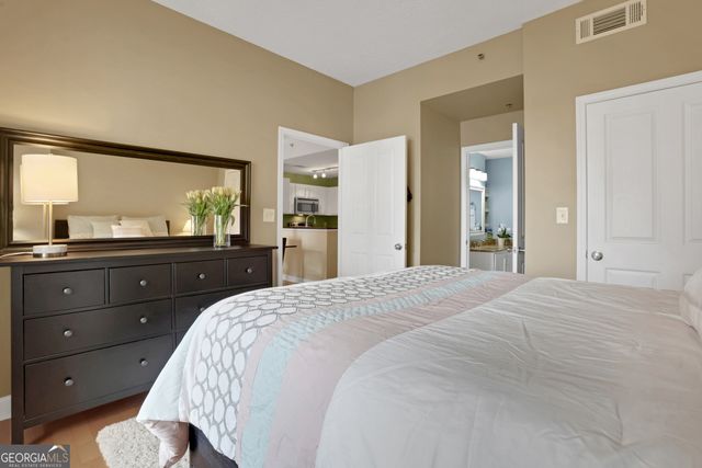 1101 Juniper Street NE APT 820, Atlanta, GA 30309