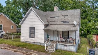 208 E Street, Anderson, SC 29625