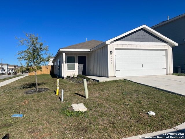 3970 Trail De Paris, New Braunfels, TX 78132