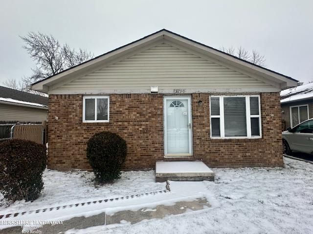 19790 E 14 Mile Road, Roseville, MI 48066