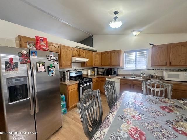 19790 E 14 Mile Road, Roseville, MI 48066