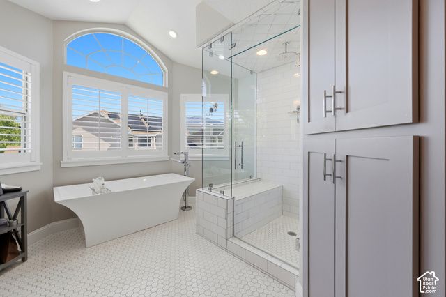 2749 E GLENN ABBEY CIR, Sandy, UT 84093