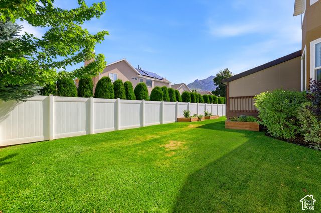 2749 E GLENN ABBEY CIR, Sandy, UT 84093