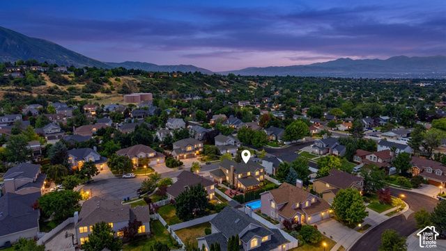 2749 E GLENN ABBEY CIR, Sandy, UT 84093