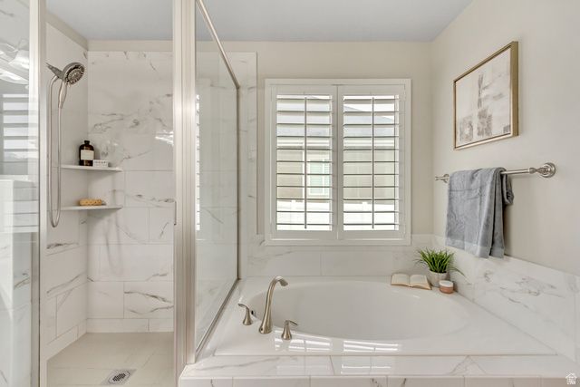 2476 N CIRCLE C WAY, Lehi, UT 84043