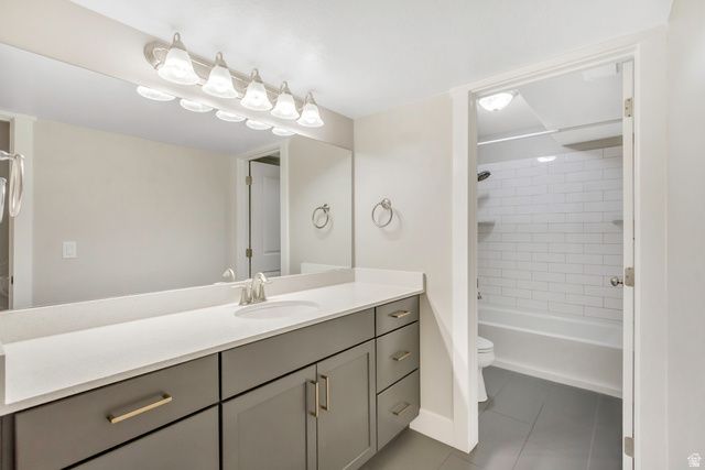 2476 N CIRCLE C WAY, Lehi, UT 84043