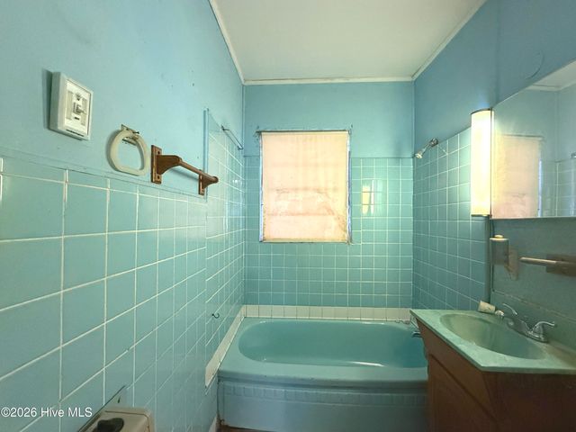 109 Bell Fork Road, Jacksonville, NC 28540