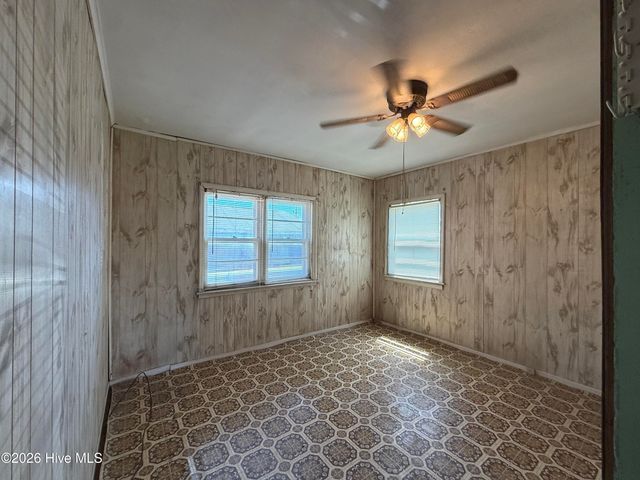 109 Bell Fork Road, Jacksonville, NC 28540