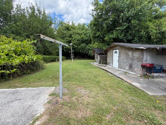 109 Bell Fork Road, Jacksonville, NC 28540