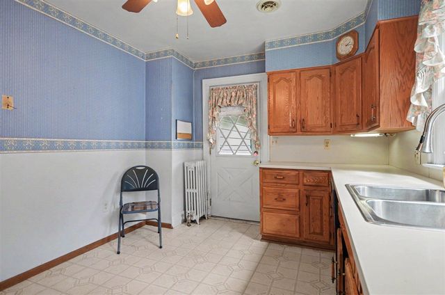 115 Eastman Street, Mount Clemens, MI 48043