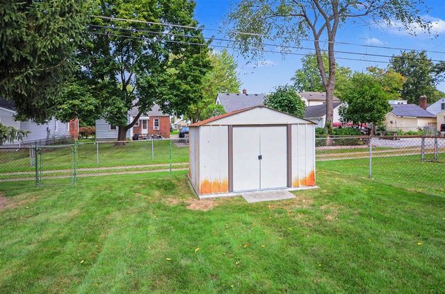 115 Eastman Street, Mount Clemens, MI 48043