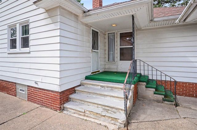 115 Eastman Street, Mount Clemens, MI 48043