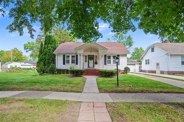 115 Eastman Street, Mount Clemens, MI 48043
