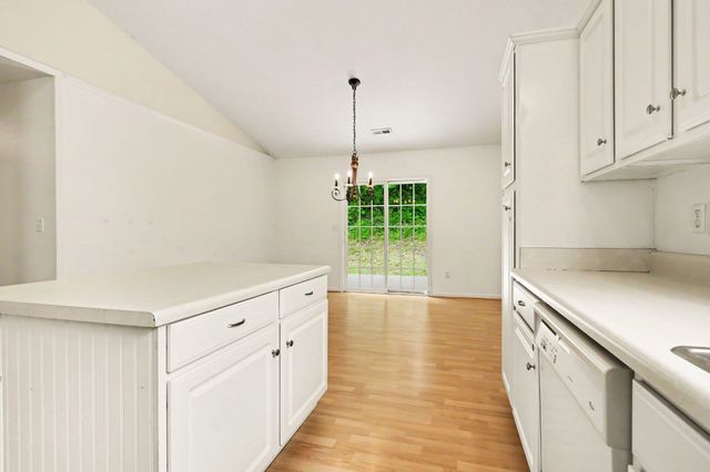 155 Stockbridge Drive, Spartanburg, SC 29301