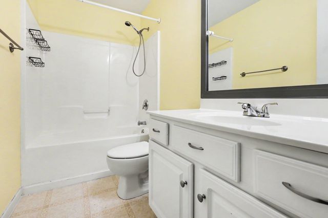 155 Stockbridge Drive, Spartanburg, SC 29301