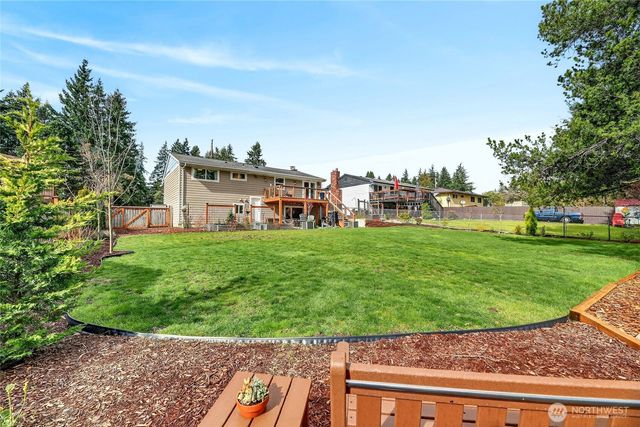22207 54th Avenue W, Mountlake Terrace, WA 98043