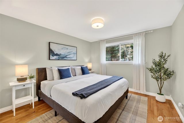 22207 54th Avenue W, Mountlake Terrace, WA 98043