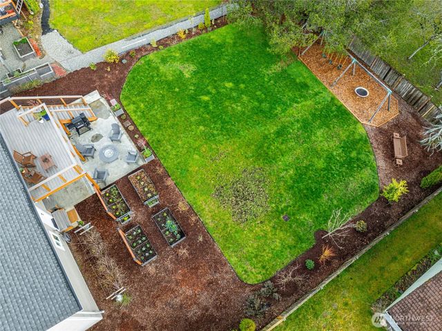 22207 54th Avenue W, Mountlake Terrace, WA 98043