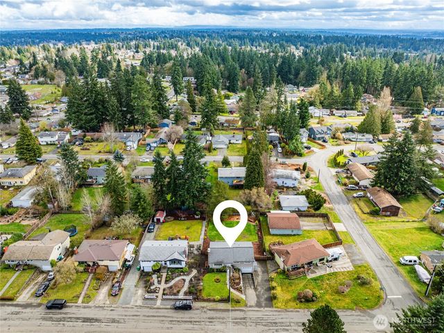 22207 54th Avenue W, Mountlake Terrace, WA 98043