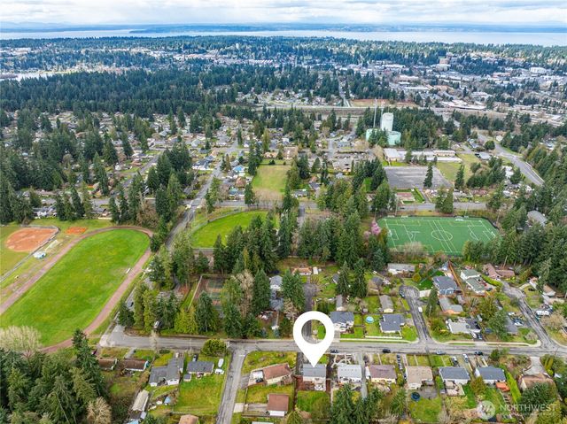 22207 54th Avenue W, Mountlake Terrace, WA 98043