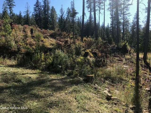 7460 W CHANNEL LN, Rathdrum, ID 83858