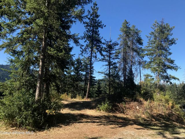 7460 W CHANNEL LN, Rathdrum, ID 83858