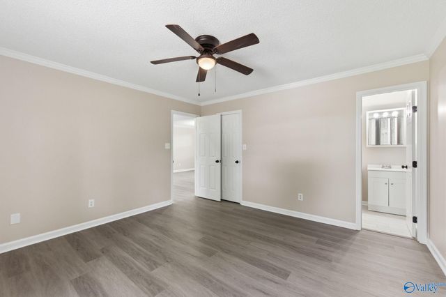 1327 Sparkman Street, Hartselle, AL 35640
