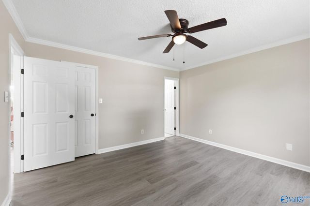 1327 Sparkman Street, Hartselle, AL 35640
