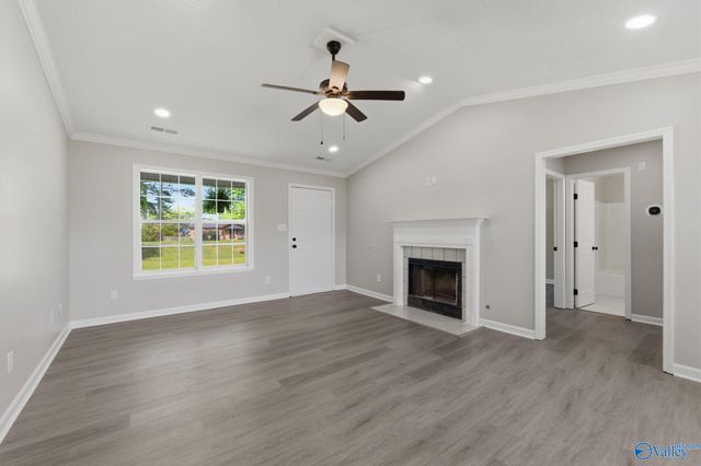 1327 Sparkman Street, Hartselle, AL 35640