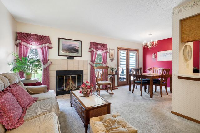 14389 Bedford Drive, Eden Prairie, MN 55346