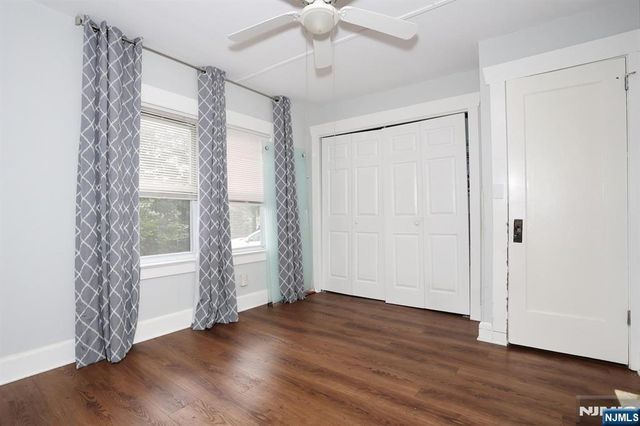 3 S Farview Avenue, Paramus, NJ 07652