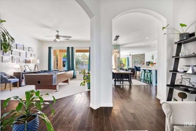 13509 Challis Forest Lane, Bakersfield, CA 93314