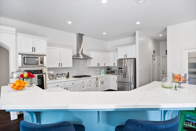 13509 Challis Forest Lane, Bakersfield, CA 93314