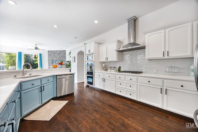 13509 Challis Forest Lane, Bakersfield, CA 93314