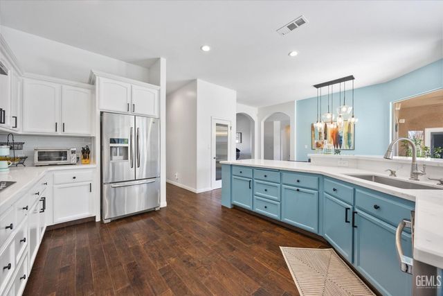 13509 Challis Forest Lane, Bakersfield, CA 93314