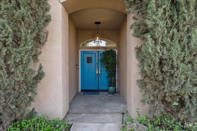 13509 Challis Forest Lane, Bakersfield, CA 93314