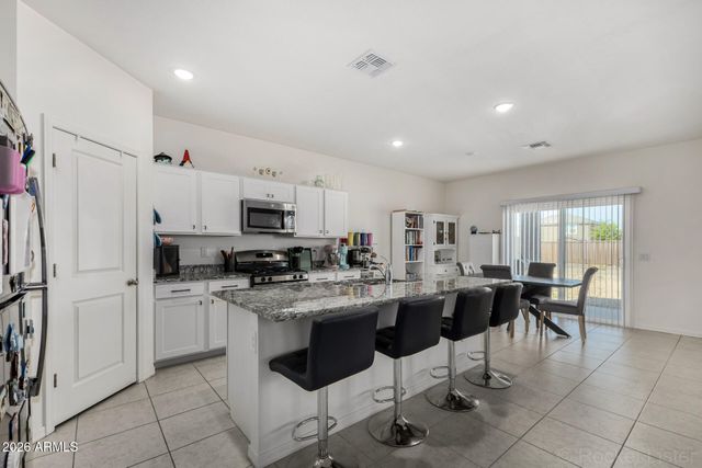 20078 W BADGETT Lane, Litchfield Park, AZ 85340