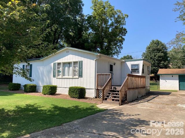 7903 Blackwood Road, Denver, NC 28037