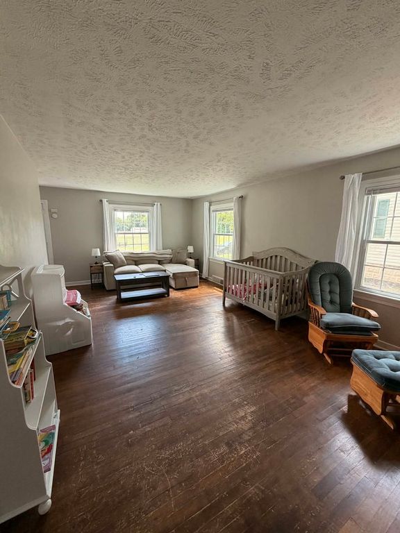 Image 16 of property listing at 105 S 20th Street, Mt Vernon, IL 62864