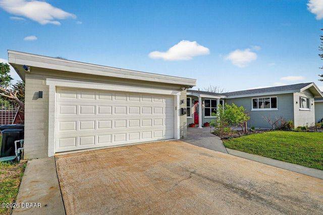 45 Loyola Drive, Ormond Beach, FL 32176