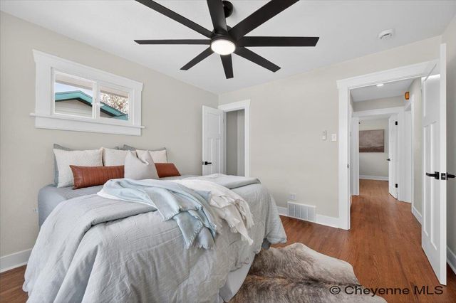 117 E 3RD AVE, Cheyenne, WY 82001