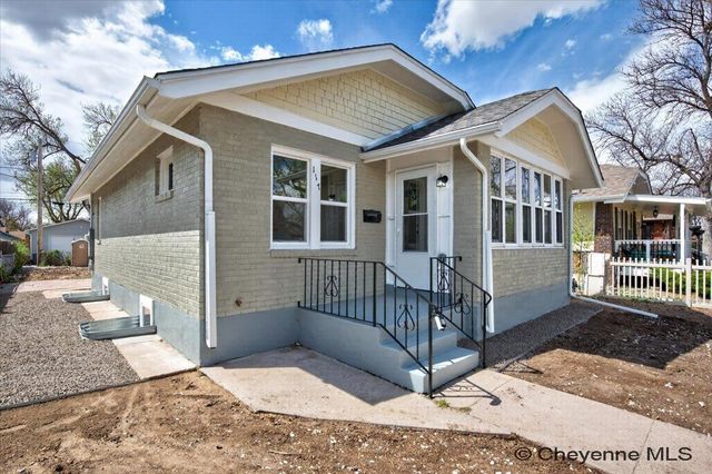 117 E 3RD AVE, Cheyenne, WY 82001